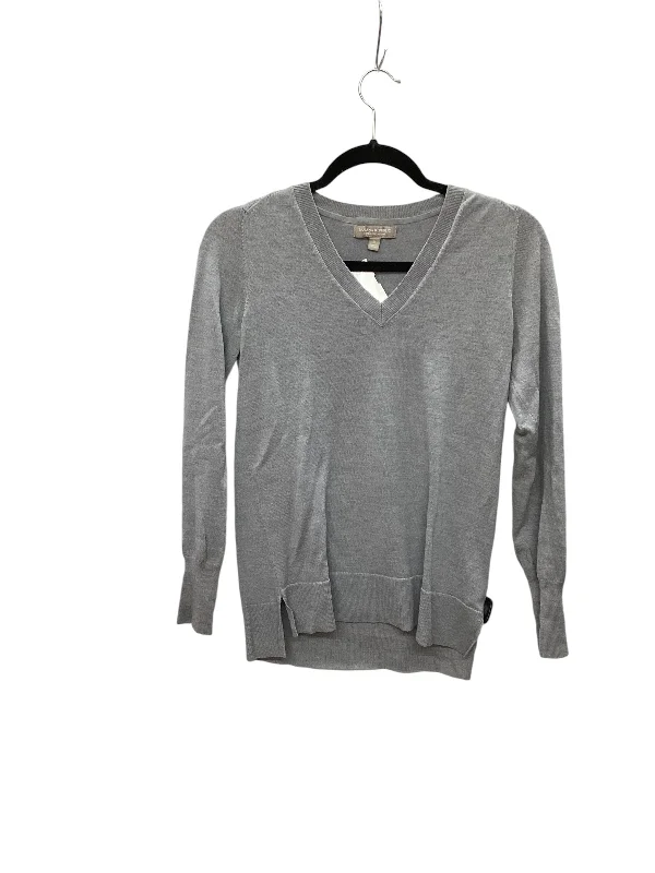 women's long sleeve tops with high necksTop Long Sleeve By Banana Republic In Grey, Size: S