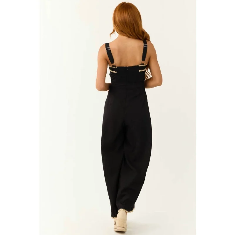 women's jumpsuits for plus-size figuresEntro - Contrast Square Neck Sleeveless Jumpsuit