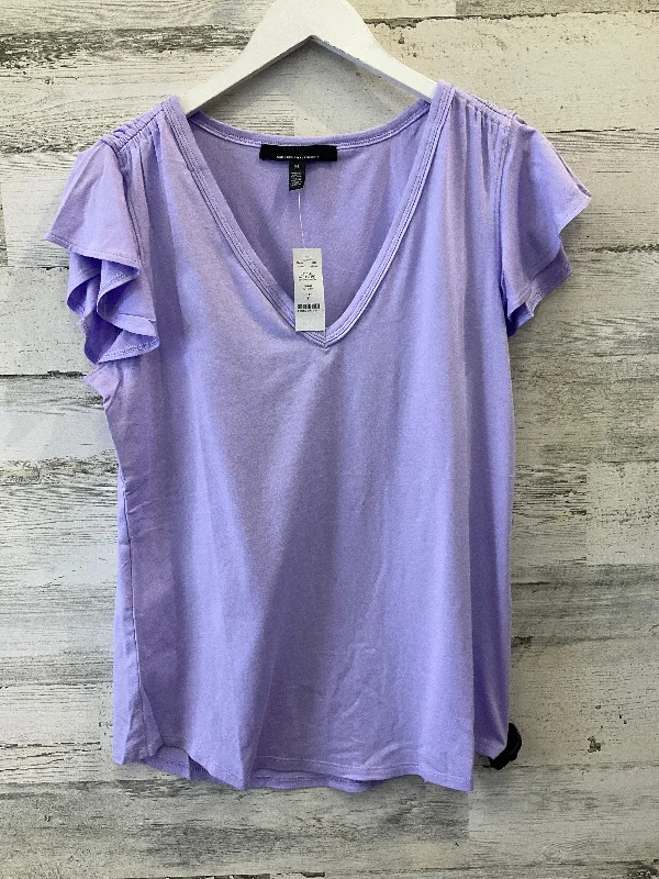 women's T-shirts with bold colorsPurple Top Short Sleeve Basic White House Black Market, Size M