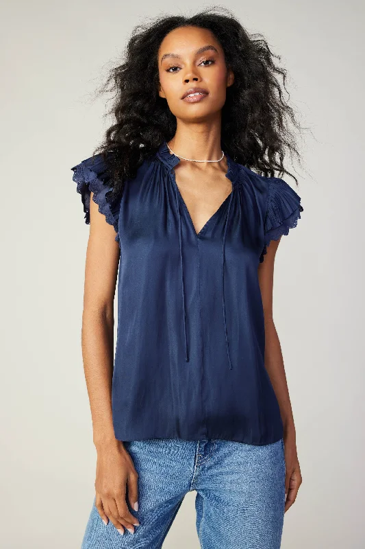 cropped women's topsLayered Lace Sleeve Top