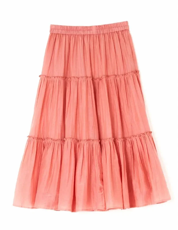 women's low-rise skirtsDella Midi Skirt In Coral