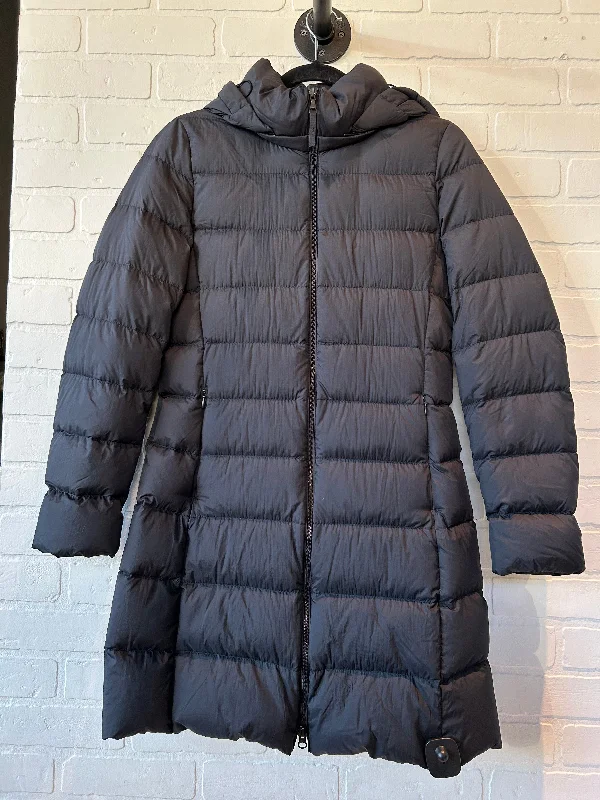 women's coats for relaxed weekendsCoat Parka By Uniqlo In Black, Size: S