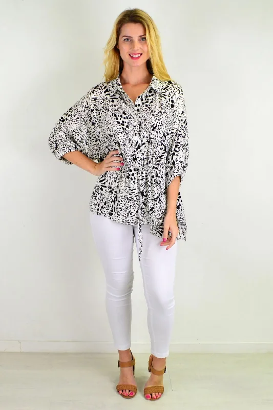 women's coats for petite womenBlack Giraffe Print Relaxed Fit Tunic Blouse