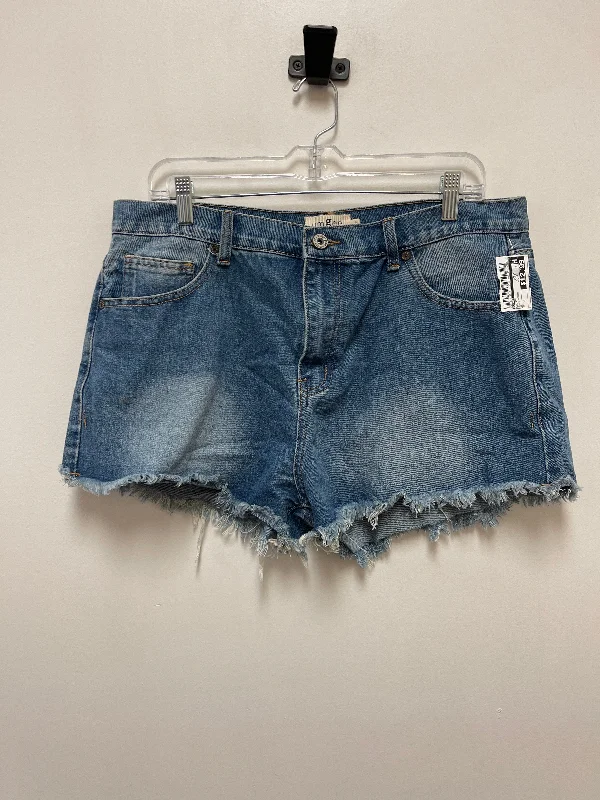 women's chiffon shortsShorts By Umgee In Blue Denim, Size: 8