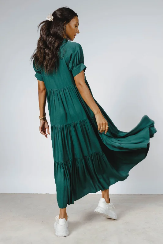 women's apple-shaped body dressesAmanda Tiered Dress in Hunter Green