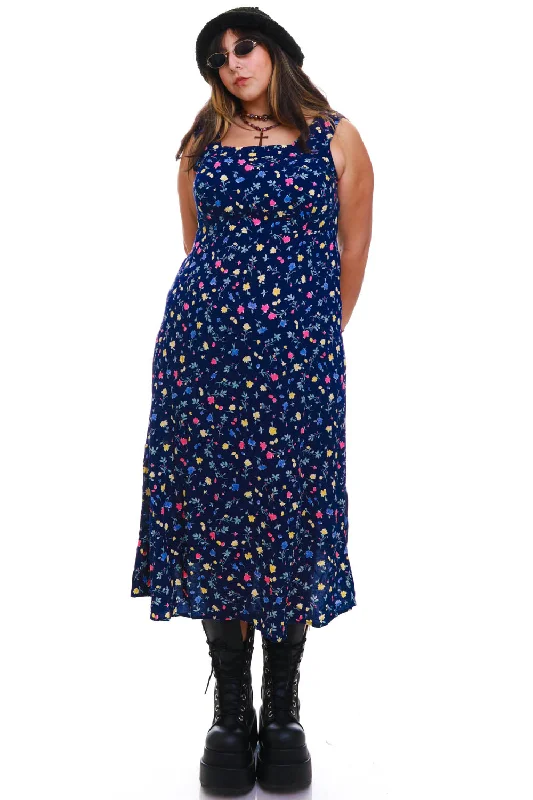 women's pear-shaped body dressesSOLD!